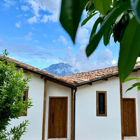 Alpeta Agrotourism & Winery - Roshnik , Berat