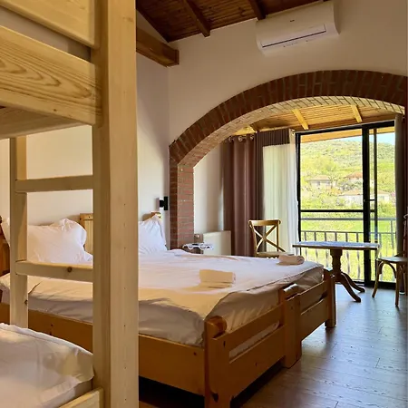 Penzion Alpeta Agrotourism & Winery - Roshnik , Berat