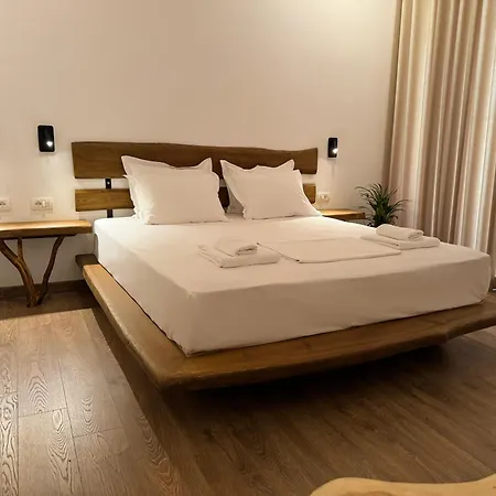 Gæstehus Alpeta Agrotourism & Winery - Roshnik , Berat