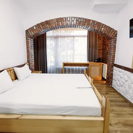 Alpeta Agrotourism & Winery - Roshnik , Gasthof