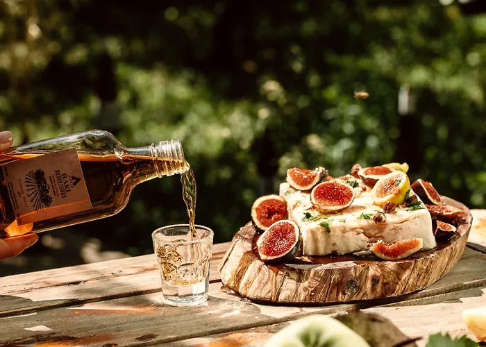 Alpeta Agrotourism & Winery - Roshnik , 4*