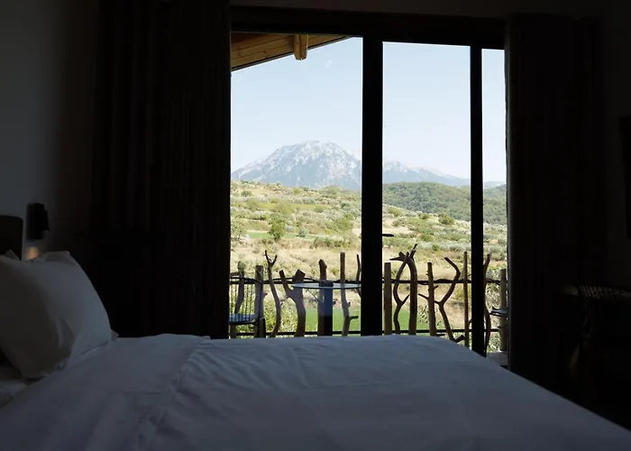 Alpeta Agrotourism & Winery - Roshnik , 4* Berat